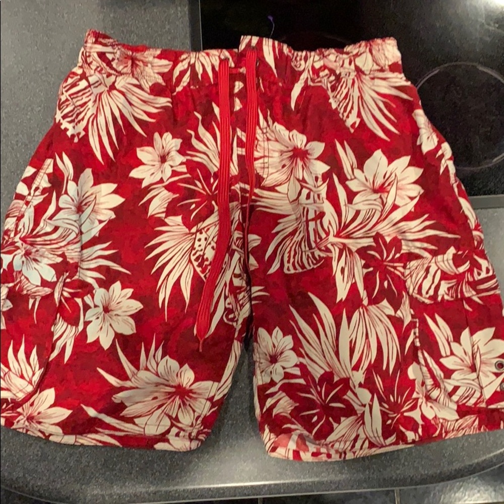 NW part of Tag Arizona Swim Trunks XL